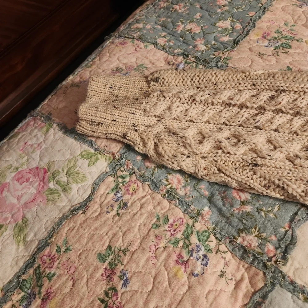 Callan Wool Sweater NWOT - Picture 13 of 16
